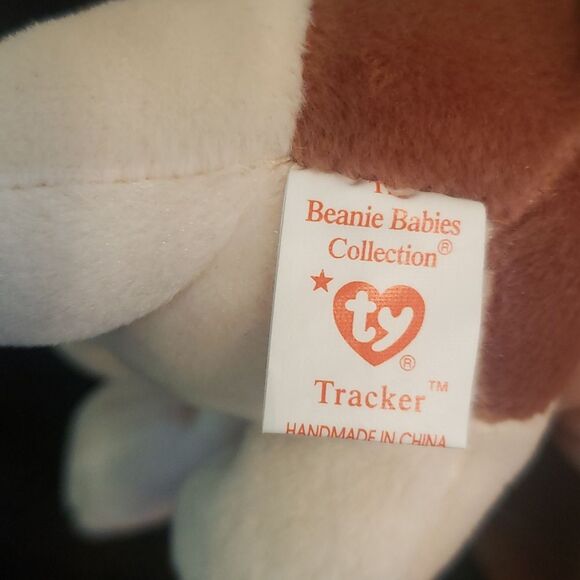 Vintage 1998 Ty Beanie Baby TRACKER the Basset Hound Dog - Picture 4 of 8